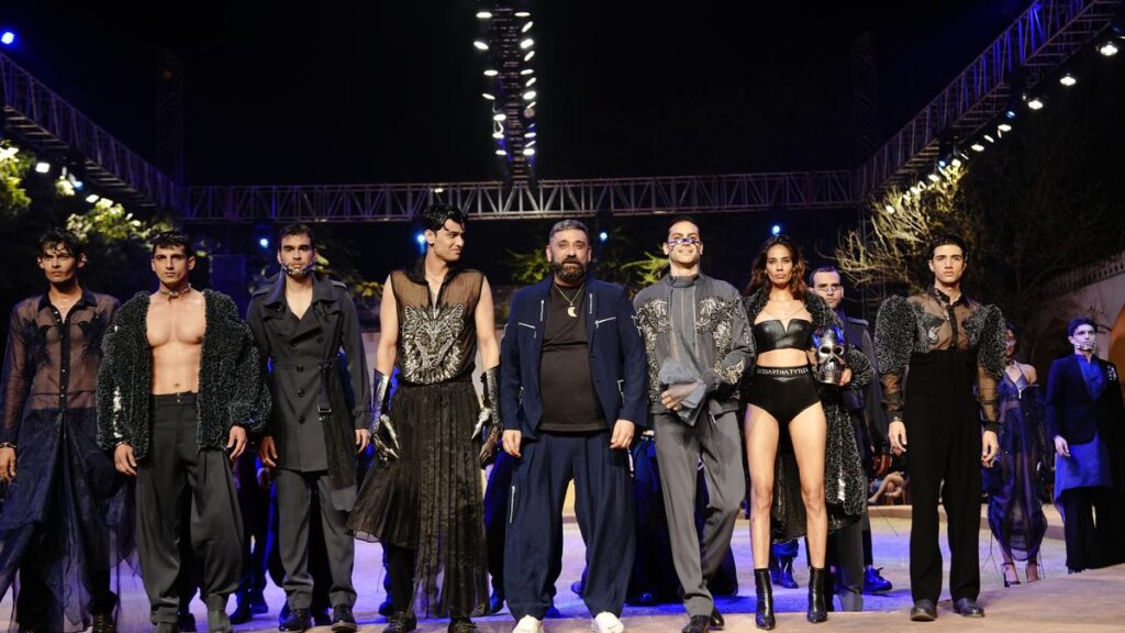 FDCI India Men’s Weekend 2025 showcases gender fluid fashion and rebellious streetwear FDCI India Men’s Weekend 2025 showcases gender fluid fashion and rebellious streetwear