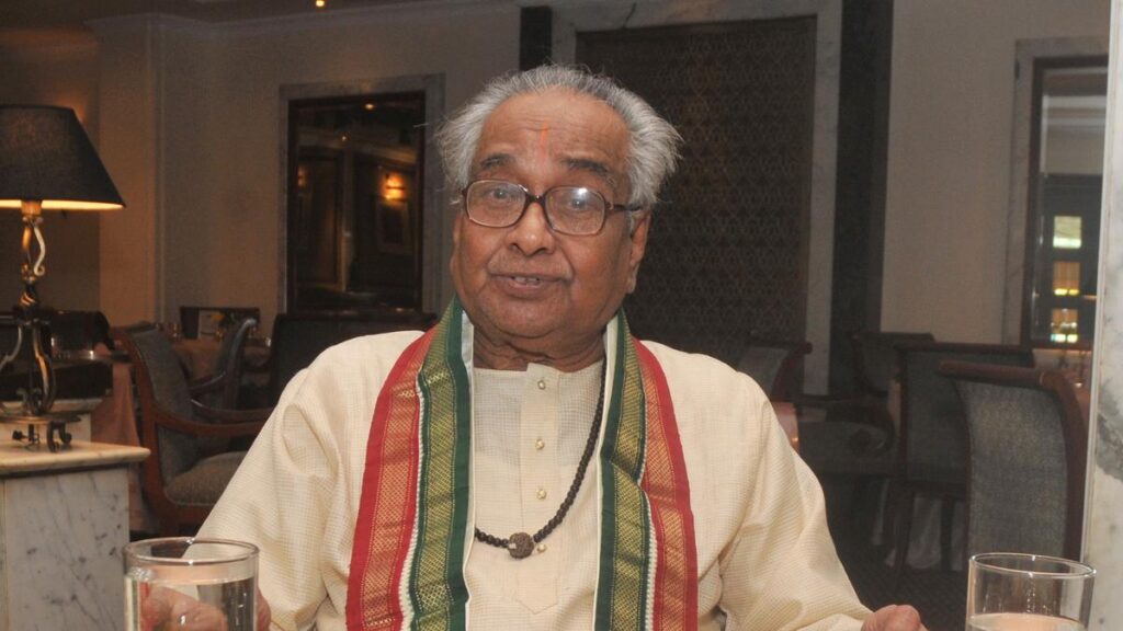 ஒடிஸி நடனக் கலைஞர் மாயாதர் ரவுத் 92 மணிக்கு இறந்தார் ஒடிஸி நடனக் கலைஞர் மாயாதர் ரவுத் 92 மணிக்கு இறந்தார்