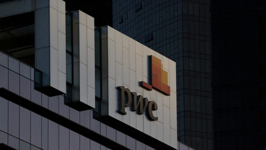 ஊழல்களைத் தவிர்க்க PWC ஒரு டஜன் நாடுகளுக்கு மேல் வெளியேறுகிறது: அறிக்கை
