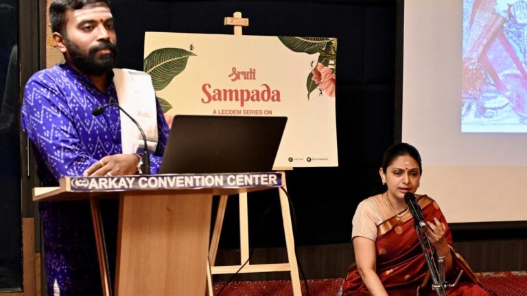 உரைகள் மற்றும் தாளங்கள் மூலம் காஞ்சிபுரம் வரலாற்றைக் கண்டுபிடிப்பது